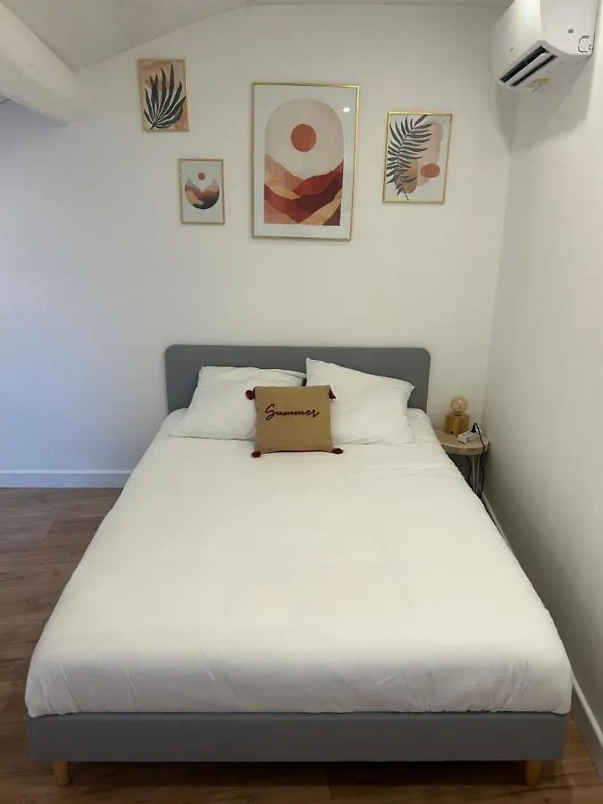 Апартаменты Duplex Climatise Proche Port Тулон